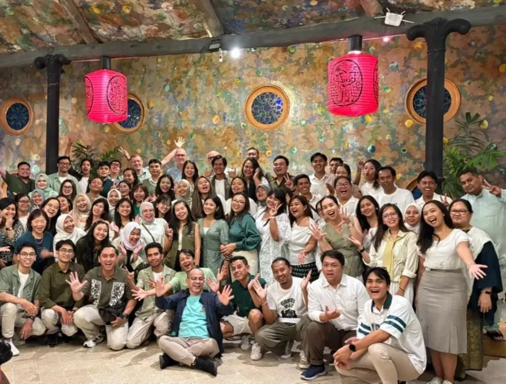 The Happy Trails! Asia team gathered together