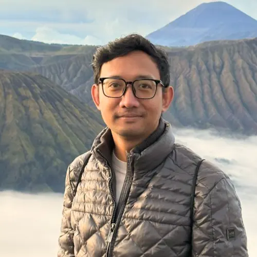 Irfan, Happy Trails! Asia team